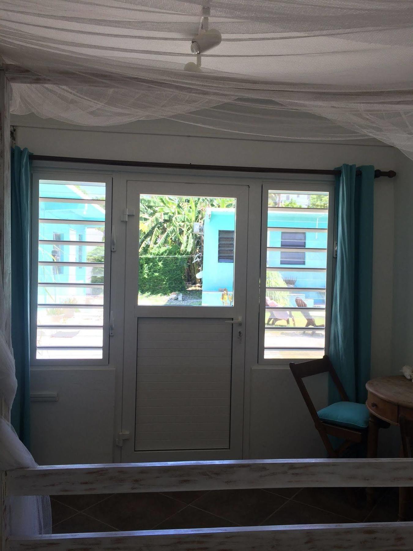 Vicky'S Keys Hostel Upper Prince's Quarter Bagian luar foto