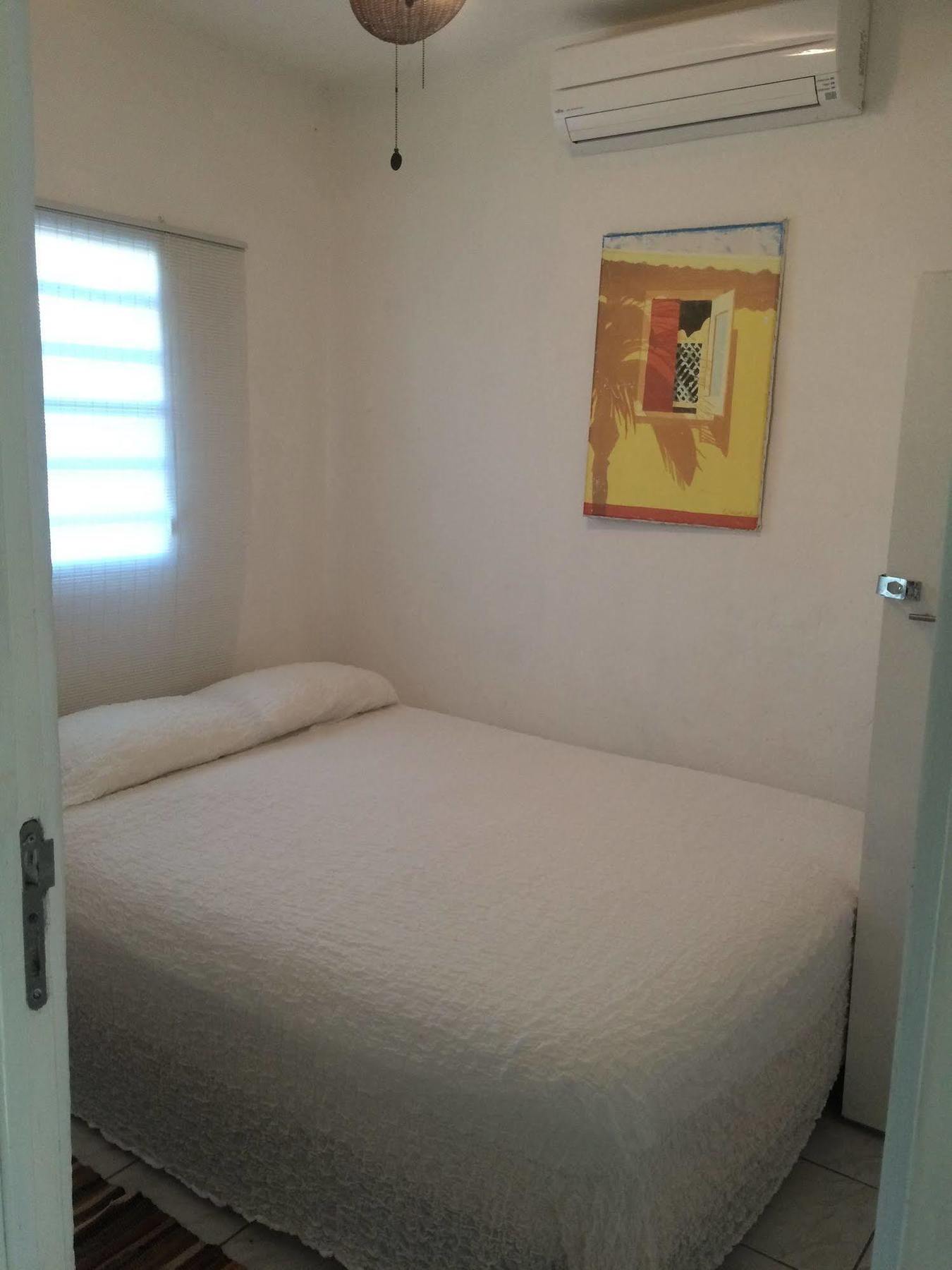 Vicky'S Keys Hostel Upper Prince's Quarter Bagian luar foto