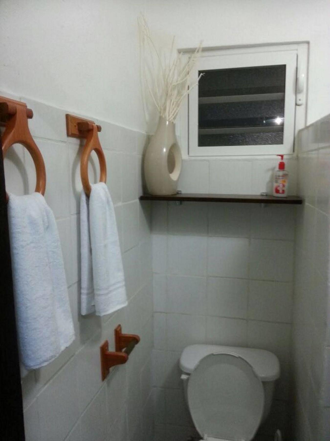 Vicky'S Keys Hostel Upper Prince's Quarter Bagian luar foto